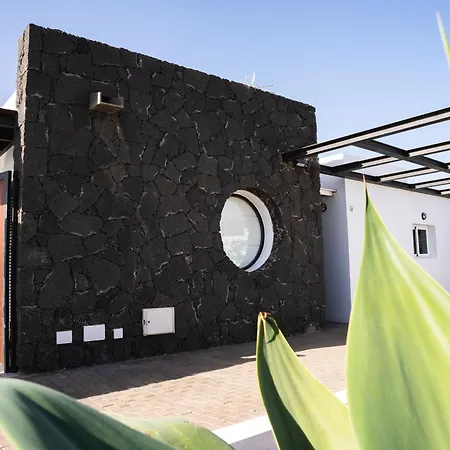 3 Bedroom With Private Pool Close To Papagayo 플라야블랑카