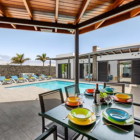 3 Bedroom With Private Pool Close To Papagayo 빌라