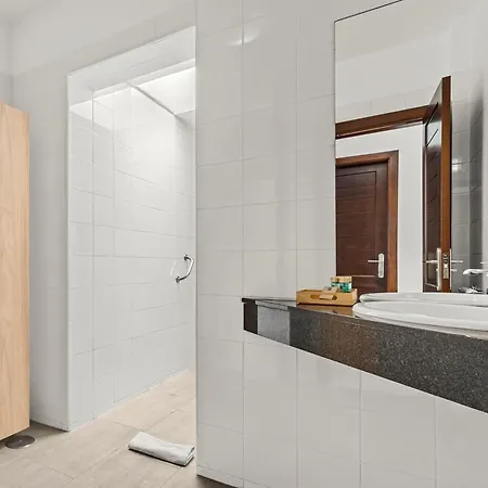 3 Bedroom With Private Pool Close To Papagayo 플라야블랑카