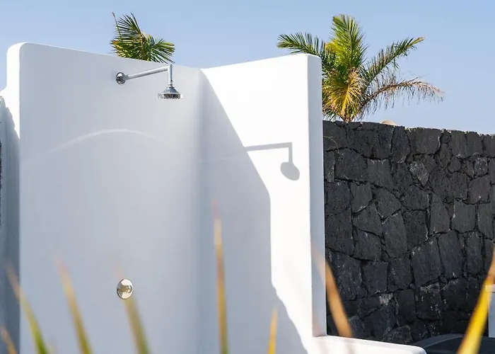 3 Bedroom With Private Pool Close To Papagayo Villa Playa Blanca (Lanzarote)